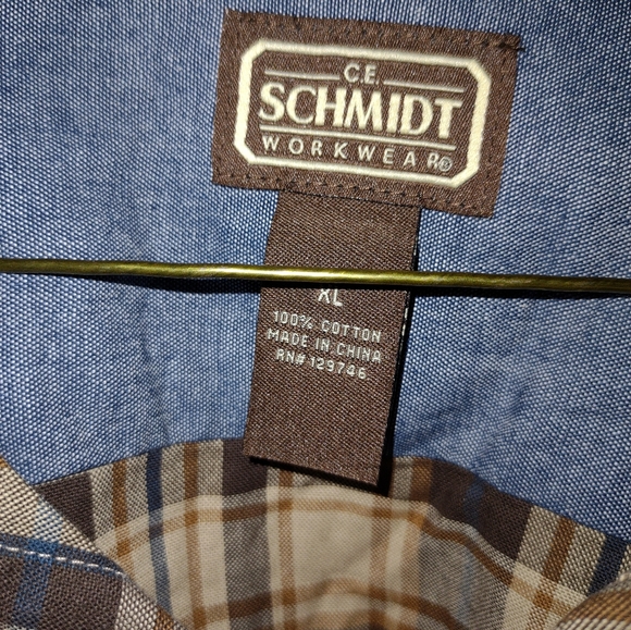 Man's shirt - Picture 3 of 5